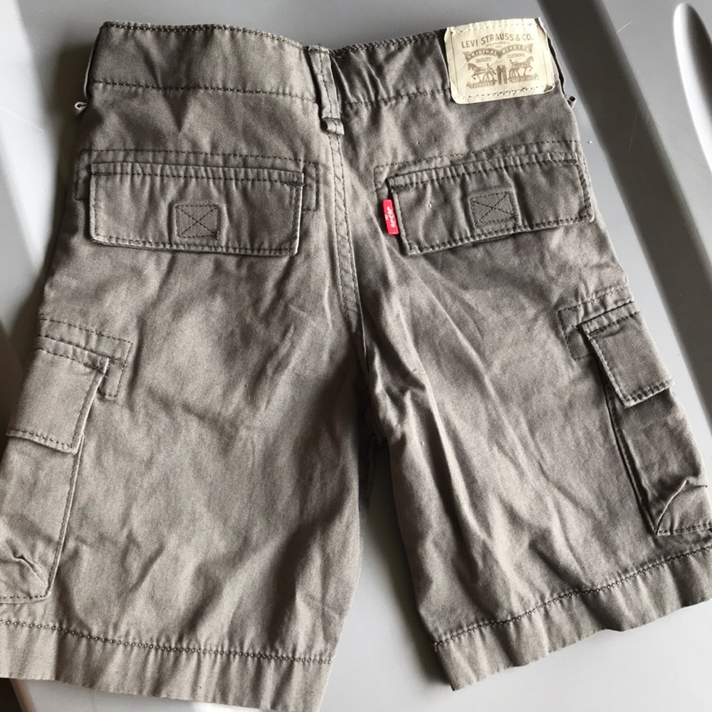 Levi’s cargo shorts